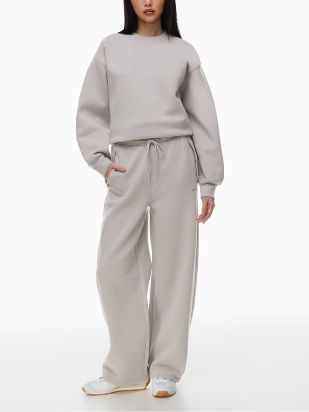 Aritzia Cozy Fleece Mega Parachute Sweatpant